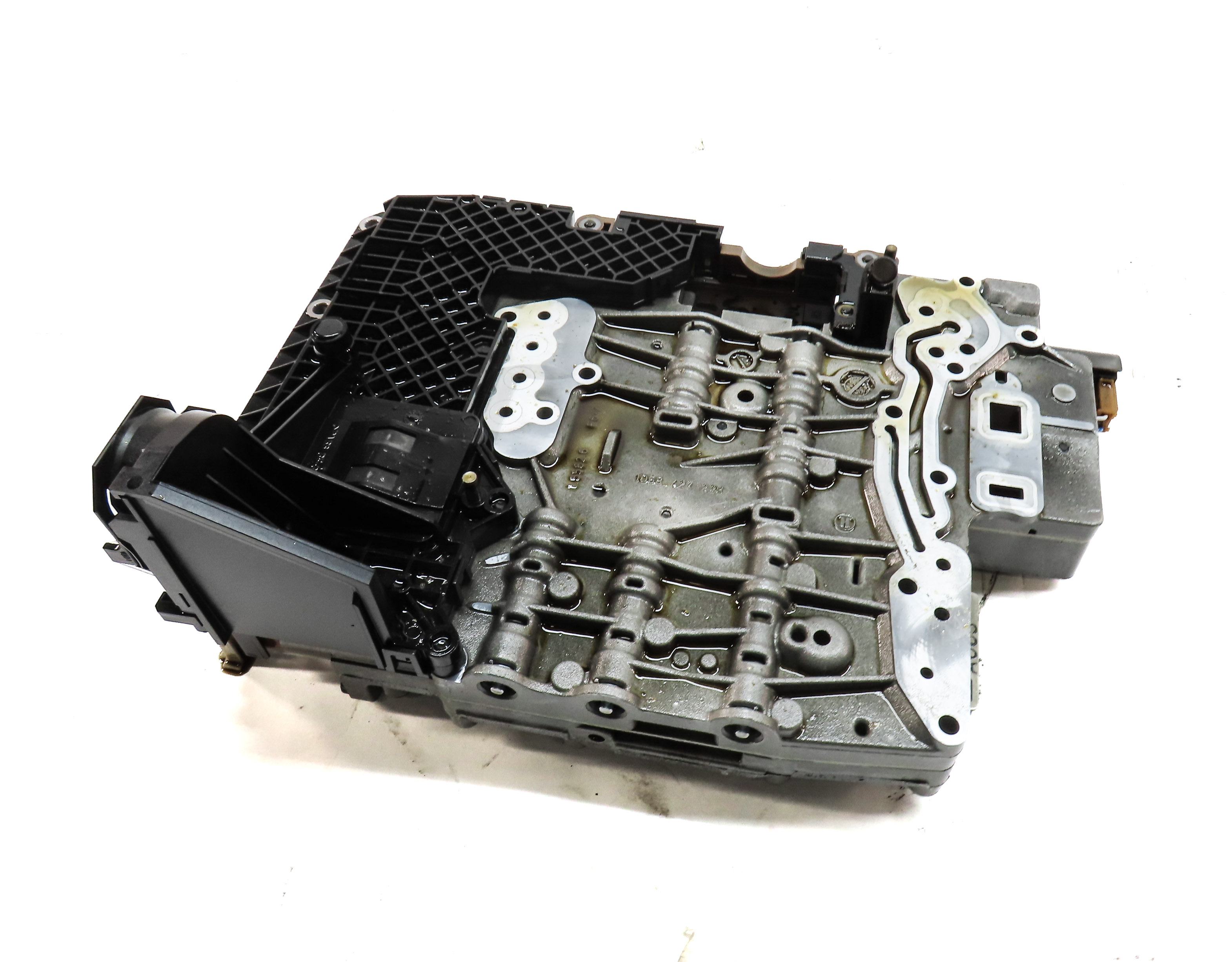 12-14 BMW X5M X6M ///M (E70 E71) 4.4L S63 - 6HP26 AUTO TRANSMISSION VALVE BODY — exact item pictured